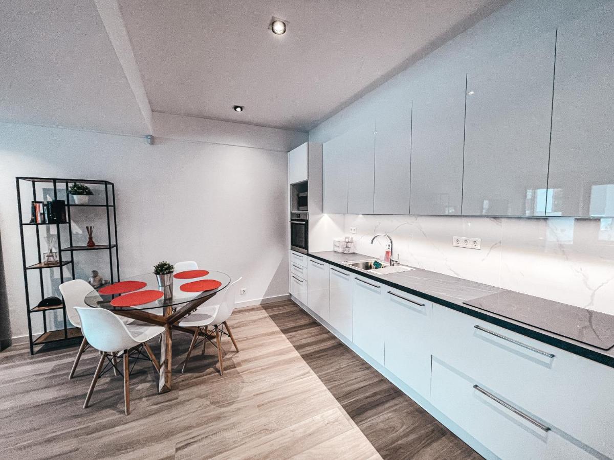Pool Voula Apartment Close To Kavouri Beach By Cielo Homes アテネ エクステリア 写真